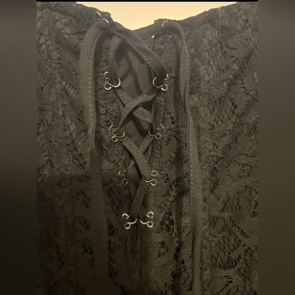 Torrid Corset Crop Top - Picture 3 of 3